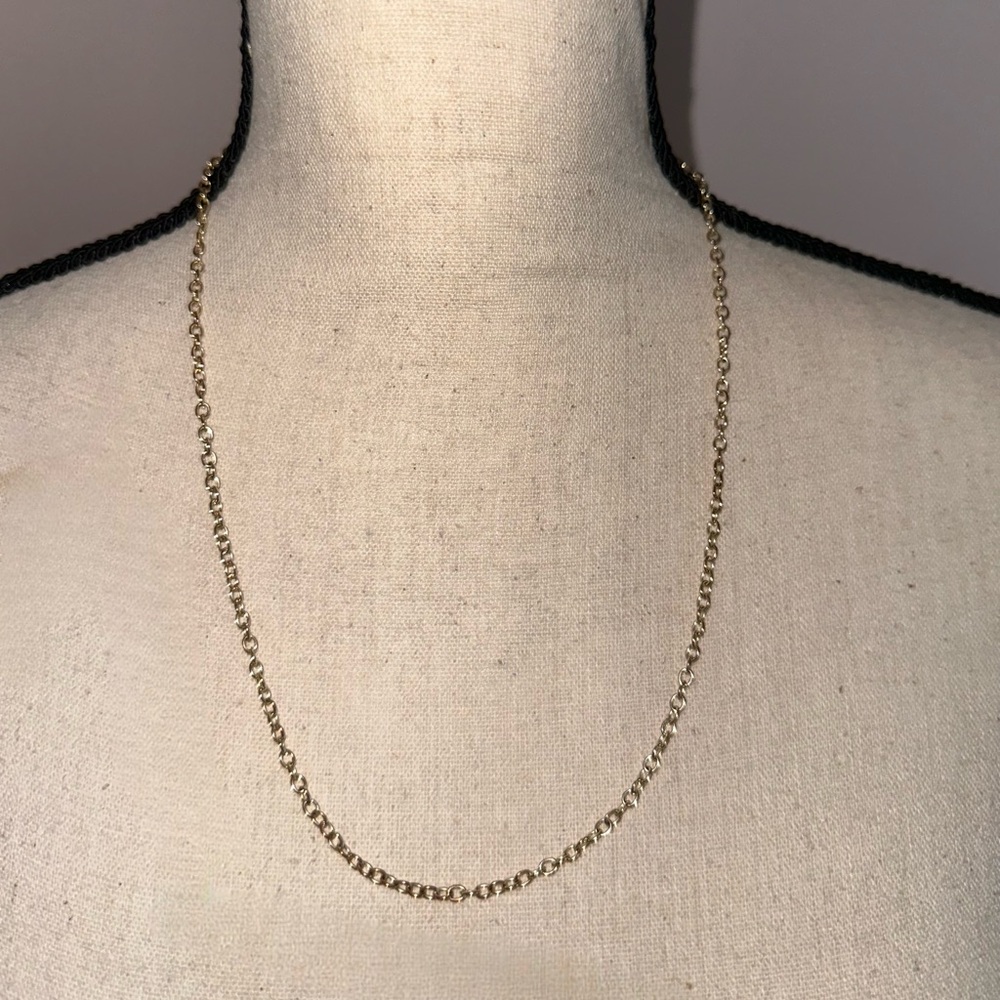 Elegant Gold Chain Necklace